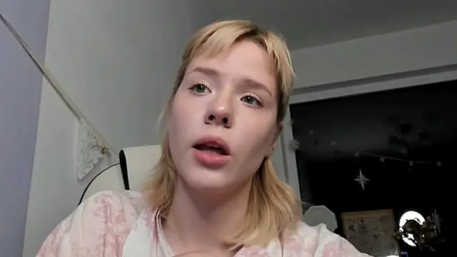 Snapshot of _CuteAsFuck_ chatting on October 12, 1:21 pm  CuteAsFuck  online show from October 12, 1:21 pm