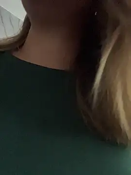 Snapshot of sara_calderon chatting on October 28, 1:25 pm sara calderon online show from October 28, 1:25 pm