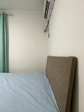 Snapshot of uulove521 chatting on October 9, 2:48 pm uulove521 online show from October 9, 2:48 pm