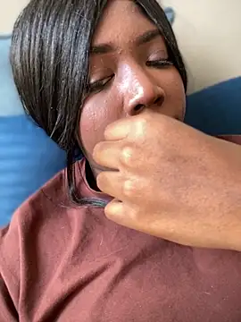 Snapshot of Alexia_24 chatting on November 15, 6:26 pm Alexia 24 online show from November 15, 6:26 pm