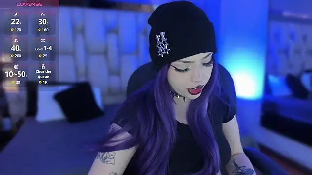 revenmiller  online show from January 7, 8:22 pm