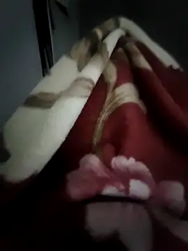 Snapshot of kulliguy chatting on November 4, 7:57 pm kulliguy online show from November 4, 7:57 pm