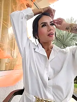 Juliana Xander online show from October 20, 2:39 pm