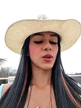 Juliana Xander online show from November 20, 2:28 pm