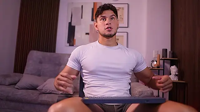 DaviesBrown online show from February 28, 7:37 pm