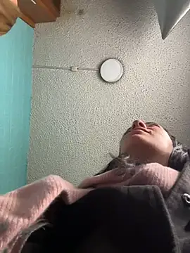 SALOME KORLAND online show from February 4, 6:58 pm