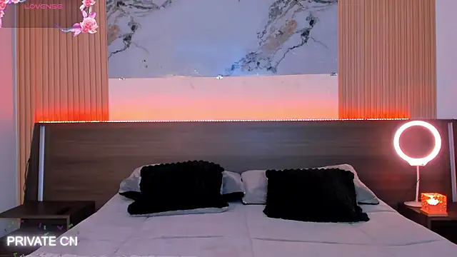 samanthaa moon online show from March 25, 11:22 pm