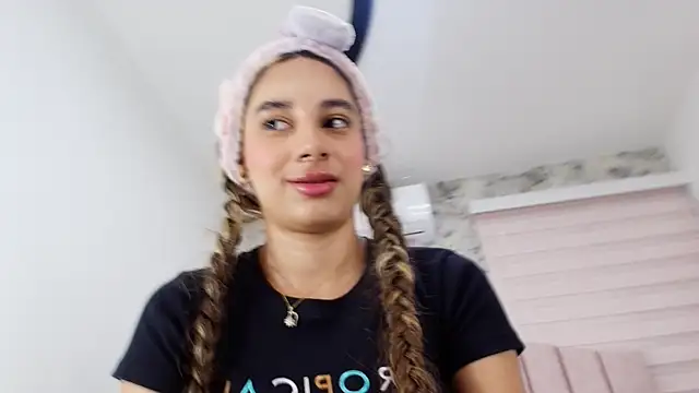 celeste moonx online show from November 28, 12:08 pm