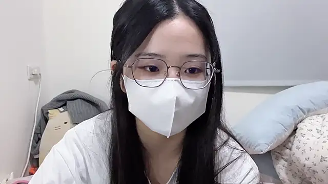 LHeart online show from October 27, 2:21 pm