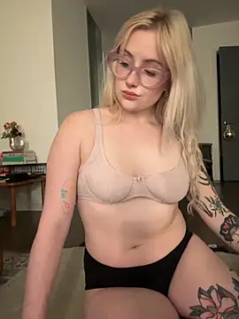 seeunexttuesday online show from November 13, 10:19 pm