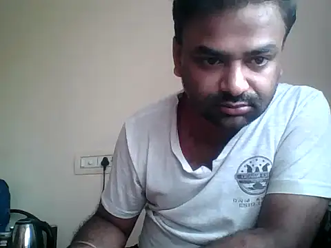 sree4143 online show from October 15, 8:58 am