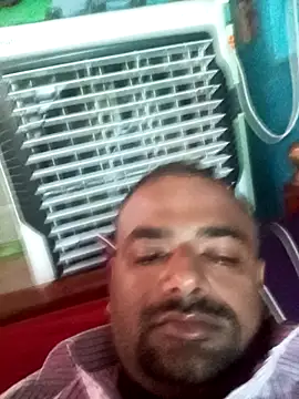 Snapshot of sree4143 chatting on November 18, 4:06 am sree4143 online show from November 18, 4:06 am