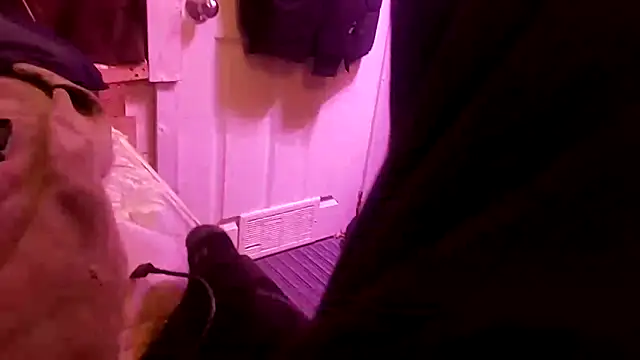 David1982qq online show from October 7, 5:21 pm