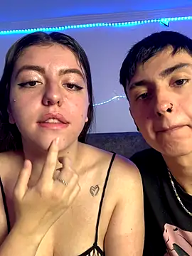 Snapshot of antonelaXantonysex chatting on October 10, 6:07 pm antonelaXantonysex online show from October 10, 6:07 pm