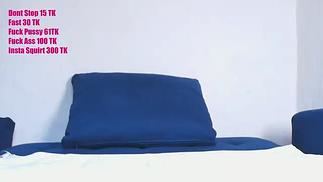 Snapshot of couplelove543 chatting on October 16, 2:07 pm couplelove543 online show from October 16, 2:07 pm