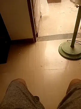 Snapshot of Santoshv2346@xh chatting on October 23, 8:24 am Santoshv2346xh online show from October 23, 8:24 am