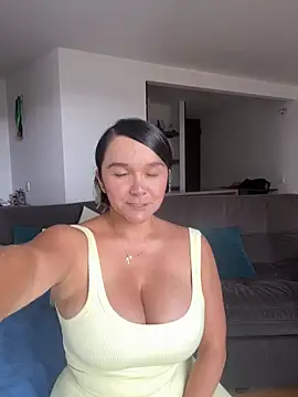 Nova Gabriela online show from October 14, 2:51 pm