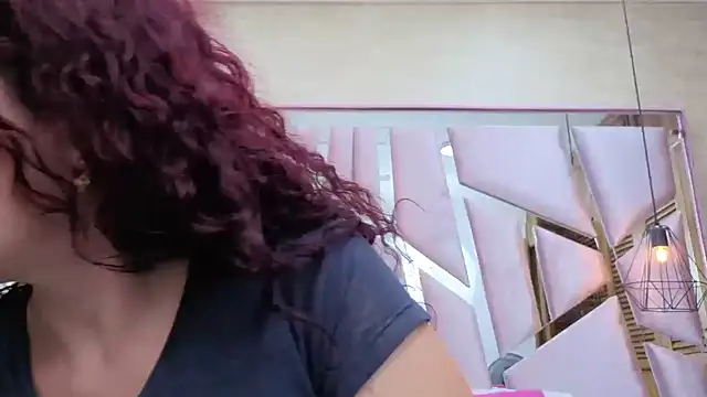 ThaliaCross online show from April 12, 11:48 am