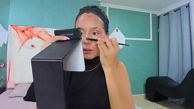 Snapshot of ania_gomez chatting on October 25, 2:02 pm ania gomez online show from October 25, 2:02 pm