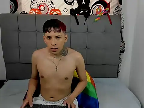 Snapshot of jake_hott1 chatting on October 10, 3:11 pm jake hott1 online show from October 10, 3:11 pm