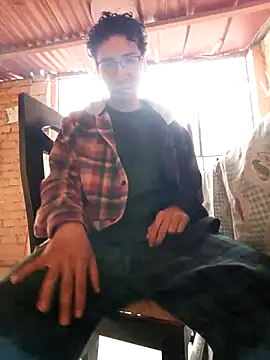 Snapshot of LecheDeSoya666 chatting on November 1, 9:39 pm LecheDeSoya666 online show from November 1, 9:39 pm