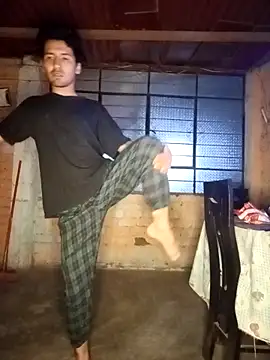 Snapshot of LecheDeSoya666 chatting on November 9, 5:39 am LecheDeSoya666 online show from November 9, 5:39 am