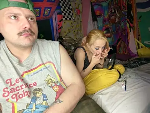 Snapshot of HodgeVibes chatting on March 2, 6:25 am HodgeVibes online show from March 2, 6:25 am