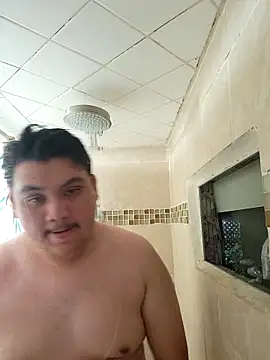 Snapshot of Batcum129 chatting on September 26, 7:12 am Batcum129 online show from September 26, 7:12 am