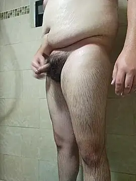 Snapshot of Batcum129 chatting on October 31, 2:01 am Batcum129 online show from October 31, 2:01 am