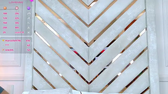 Agatha-Adams online show from October 21, 3:02 pm