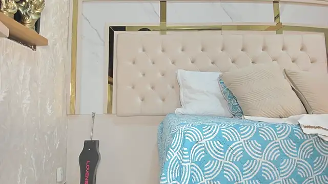 megan rous  online show from September 19, 3:08 am