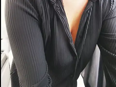 Snapshot of Casiana_ chatting on November 11, 10:10 pm Casiana online show from November 11, 10:10 pm