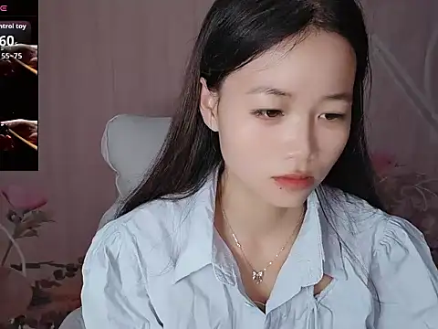 Snapshot of Lele-Baby chatting on September 12, 12:44 am Lele-Baby online show from September 12, 12:44 am