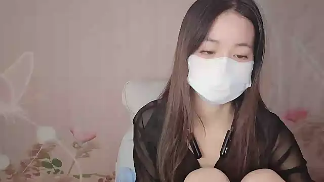 Snapshot of Lele-Baby chatting on December 17, 3:01 am Lele-Baby online show from December 17, 3:01 am