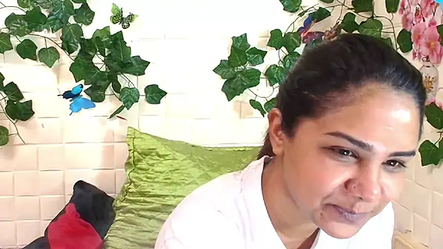 IndiaSexyStripper4u online show from October 17, 6:10 pm