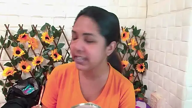 IndiaSexyStripper4u online show from December 5, 4:43 am