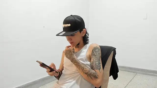 StraightBoy Nick online show from March 26, 5:35 am