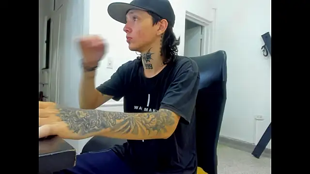 StraightBoy Nick online show from April 22, 7:59 pm