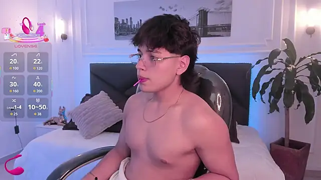 Snapshot of Jordan_24_ chatting on November 27, 10:01 pm Jordan 24 online show from November 27, 10:01 pm