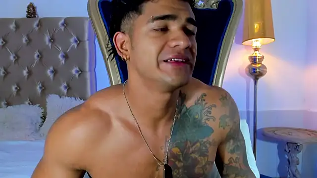 antonio  444 online show from September 25, 9:13 am