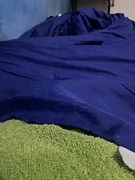 Snapshot of Piter14cm chatting on October 20, 2:23 am Piter14cm online show from October 20, 2:23 am