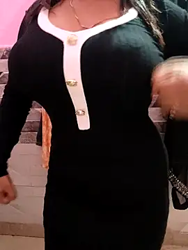 Snapshot of hot_grieal1 chatting on September 10, 11:21 am hot grieal1 online show from September 10, 11:21 am