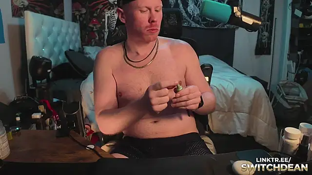 twunkdean online show from November 13, 5:34 pm