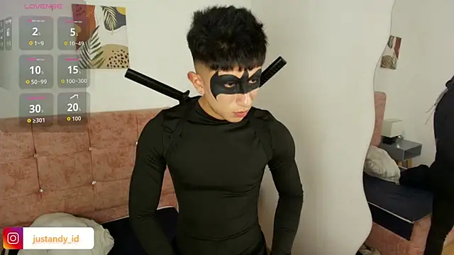 Snapshot of Andy_Justgame chatting on October 23, 3:06 am Andy Justgame online show from October 23, 3:06 am