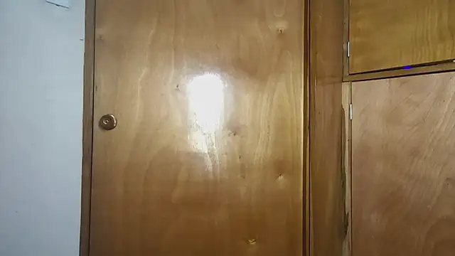 EmilyNoir1 online show from September 11, 12:11 am