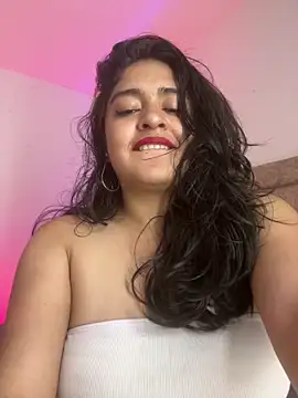 EmilyNoir1 online show from January 6, 9:07 pm