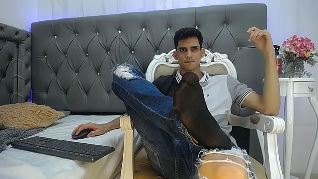 Snapshot of Sebalexis7 chatting on November 7, 3:17 am Sebalexis7 online show from November 7, 3:17 am