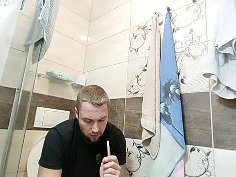 Snapshot of Vladyslav30 chatting on October 4, 12:52 am Vladyslav30 online show from October 4, 12:52 am