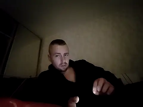 Snapshot of Vladyslav30 chatting on October 12, 9:14 pm Vladyslav30 online show from October 12, 9:14 pm