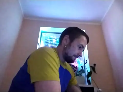 Vladyslav30 online show from April 3, 12:41 am